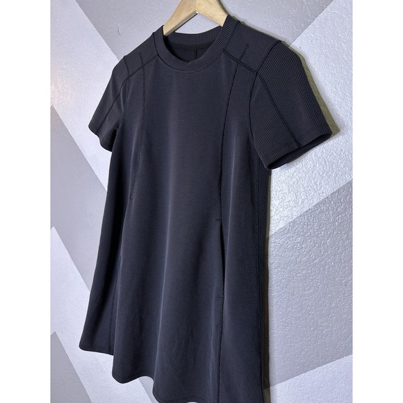 Lululemon Ribbed Softstreme T-Shirt Dress Black Short Sleeve Size 0 - MSRP $99 - Picture 3 of 11